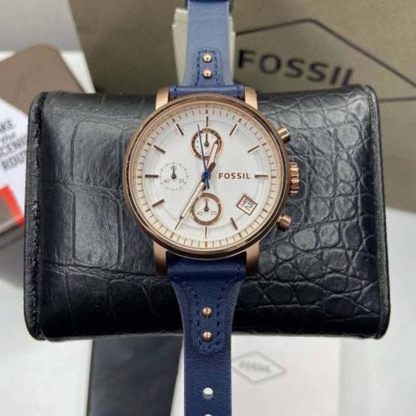 Fossil Women's Watch ES3838 Original Boyfriend Analog Silver Dial