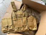 Outdoor Tactical Vest CS Field Training Equipment Men’s Vest Brown