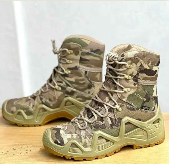 Lowa Desert Waterproof Outdoor High Top Tactical Boots