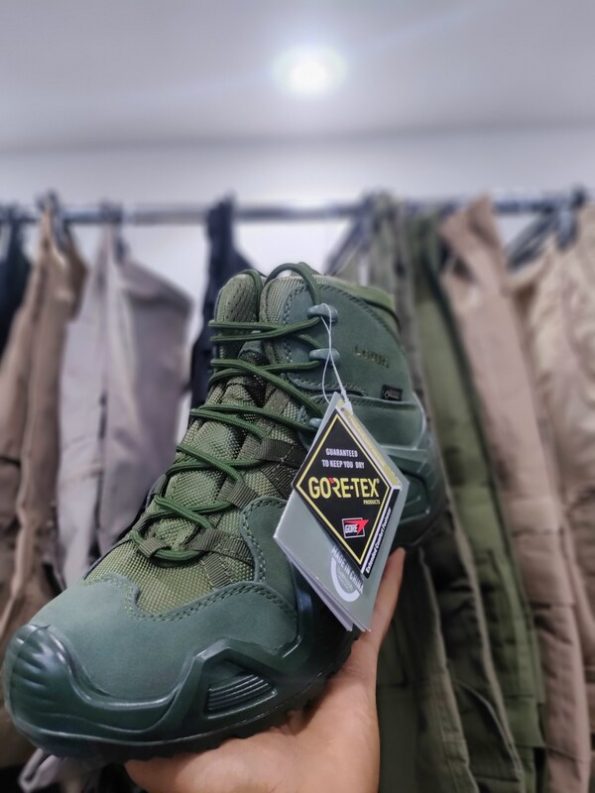 Lowa Low Cut Desert Tactical Boots