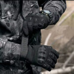 High Quality Full Finger Tactical Gloves Kenya with Carbon Fiber Knuckles