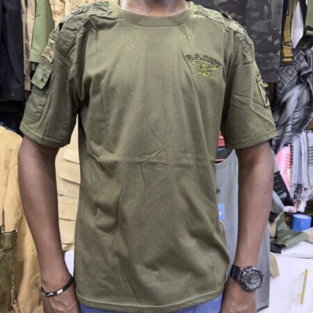 Tactical Utility T-Shirt – Comfortable Outdoor Style with Shoulder Pockets