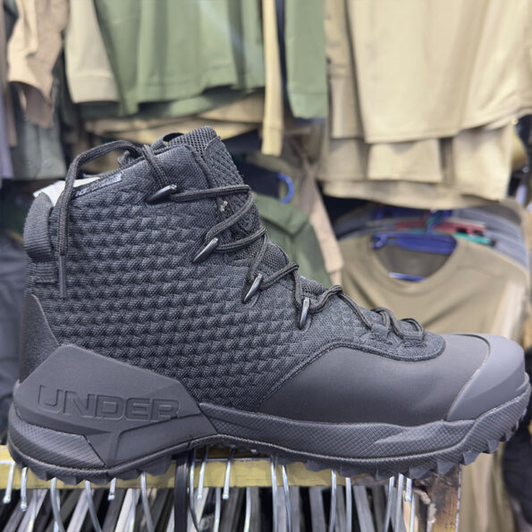 Under Armour Outdoor Boots – Lightweight, Durable & High-Performance Footwear (Black)